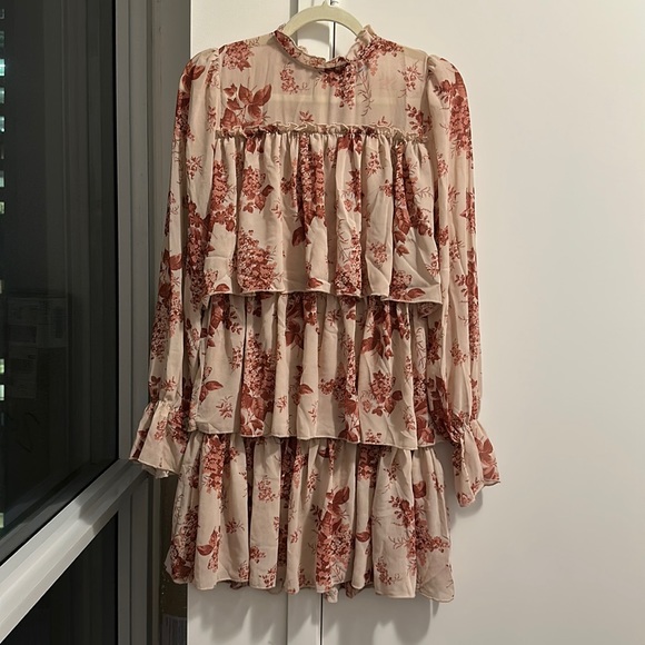 FLORAL DRESS - NASTY GAL - SMALL - Picture 1 of 3